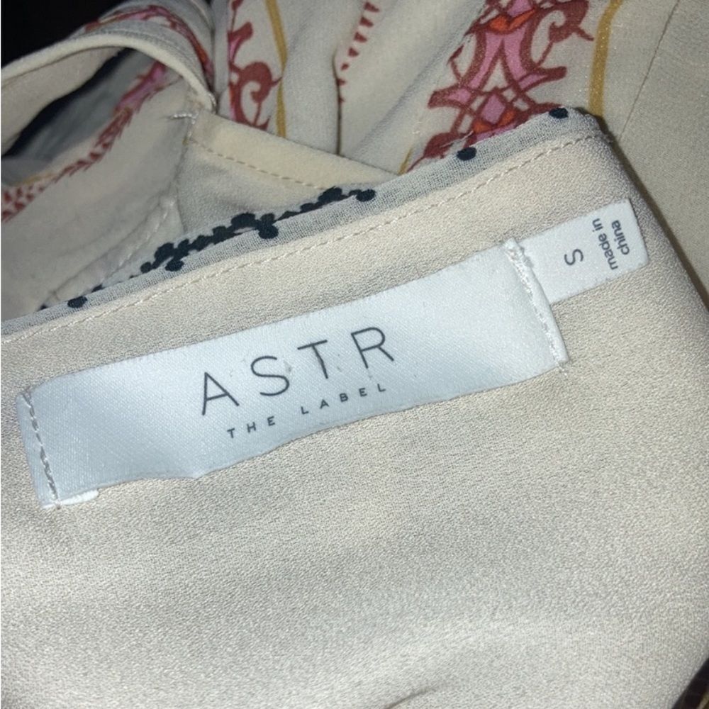 Astr The Label Kristi Halter Midi Dress Cream Small - Picture 9 of 9